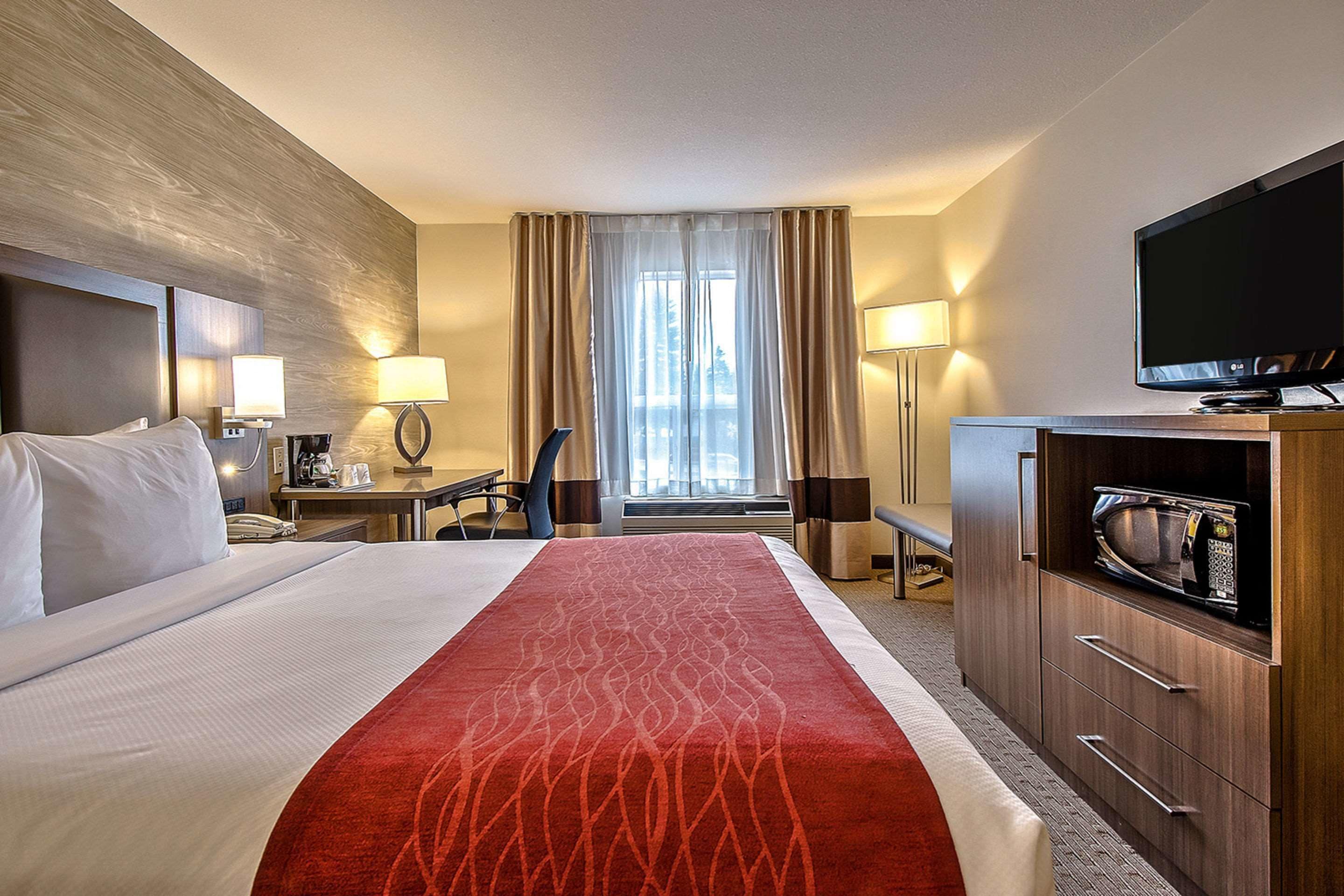 Foto - Comfort Inn & Suites South