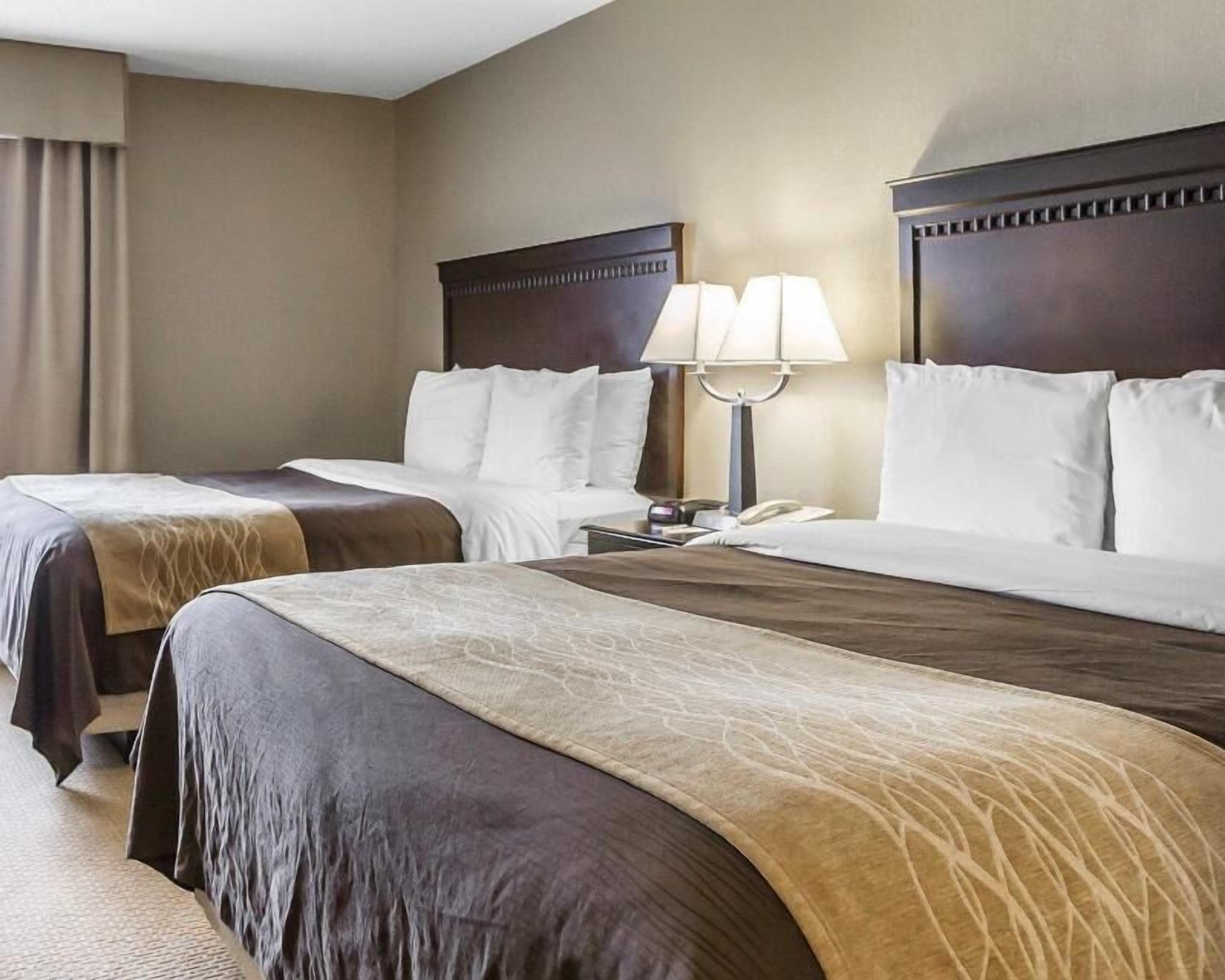 In-room safe, desk, iron/ironing board, free WiFi