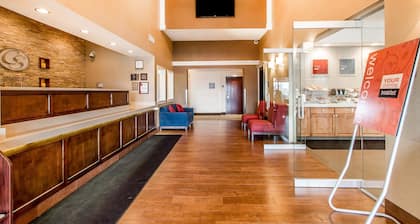Comfort Suites Mattoon