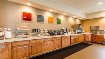 Free daily full breakfast