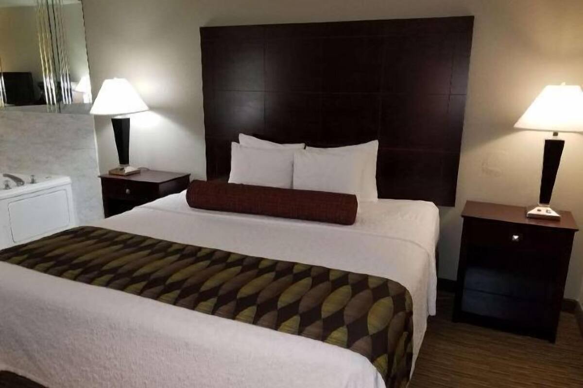 Ropa de cama hipoalergénica, colchones con pillow-top y escritorio