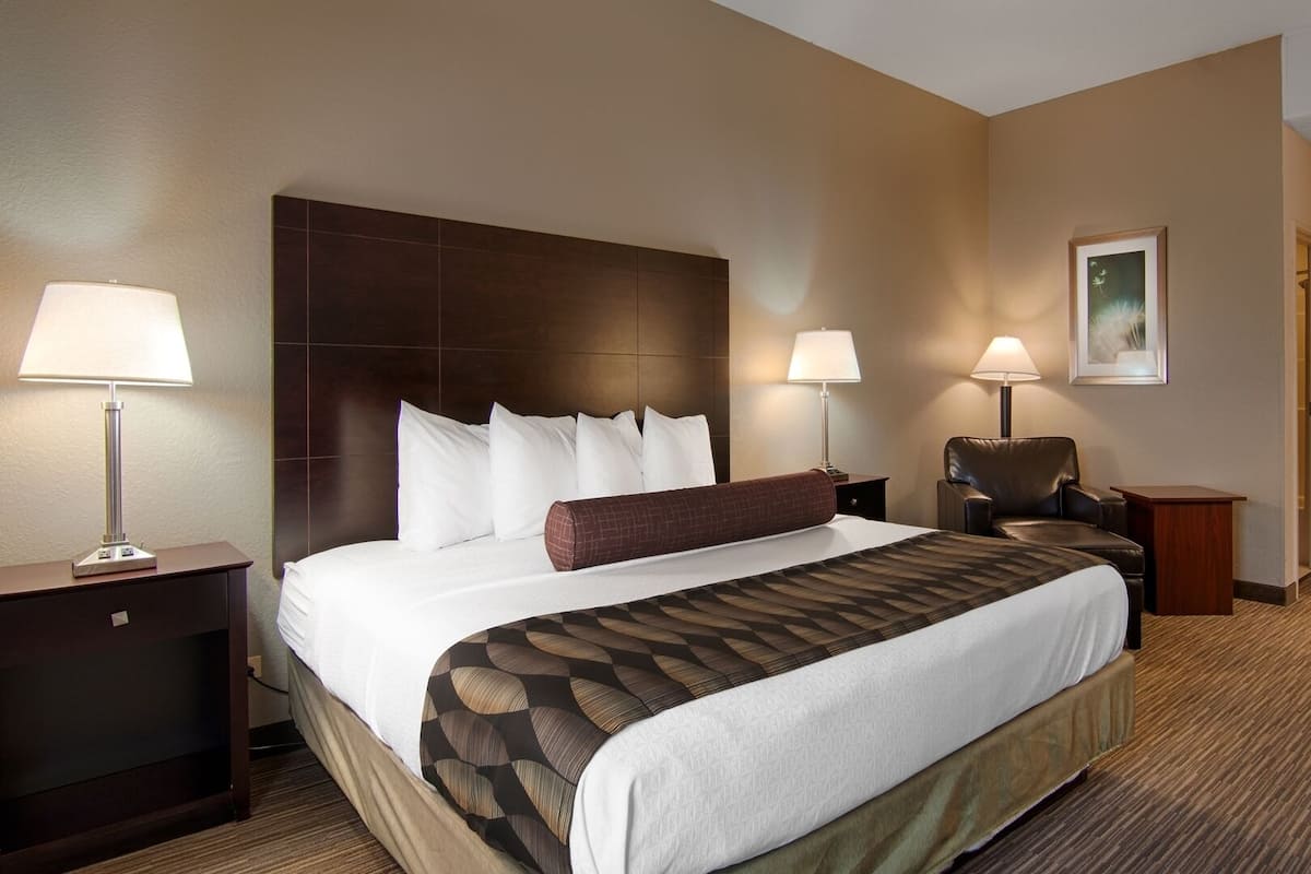 Hypo-allergenic bedding, pillow-top beds, desk, laptop workspace