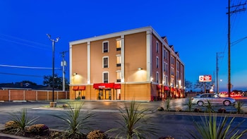 Best Western Plus O'Hare International South Hotel