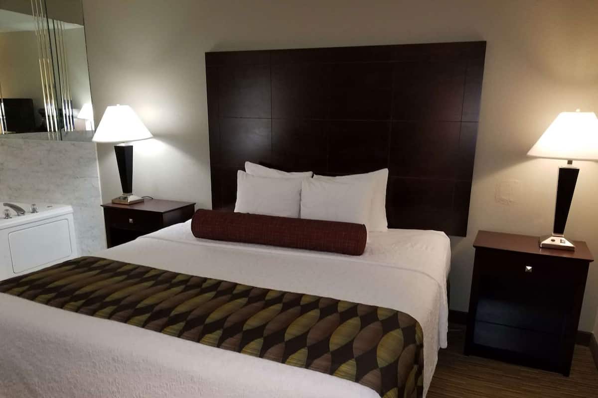Ropa de cama hipoalergénica, camas con pillow-top y escritorio