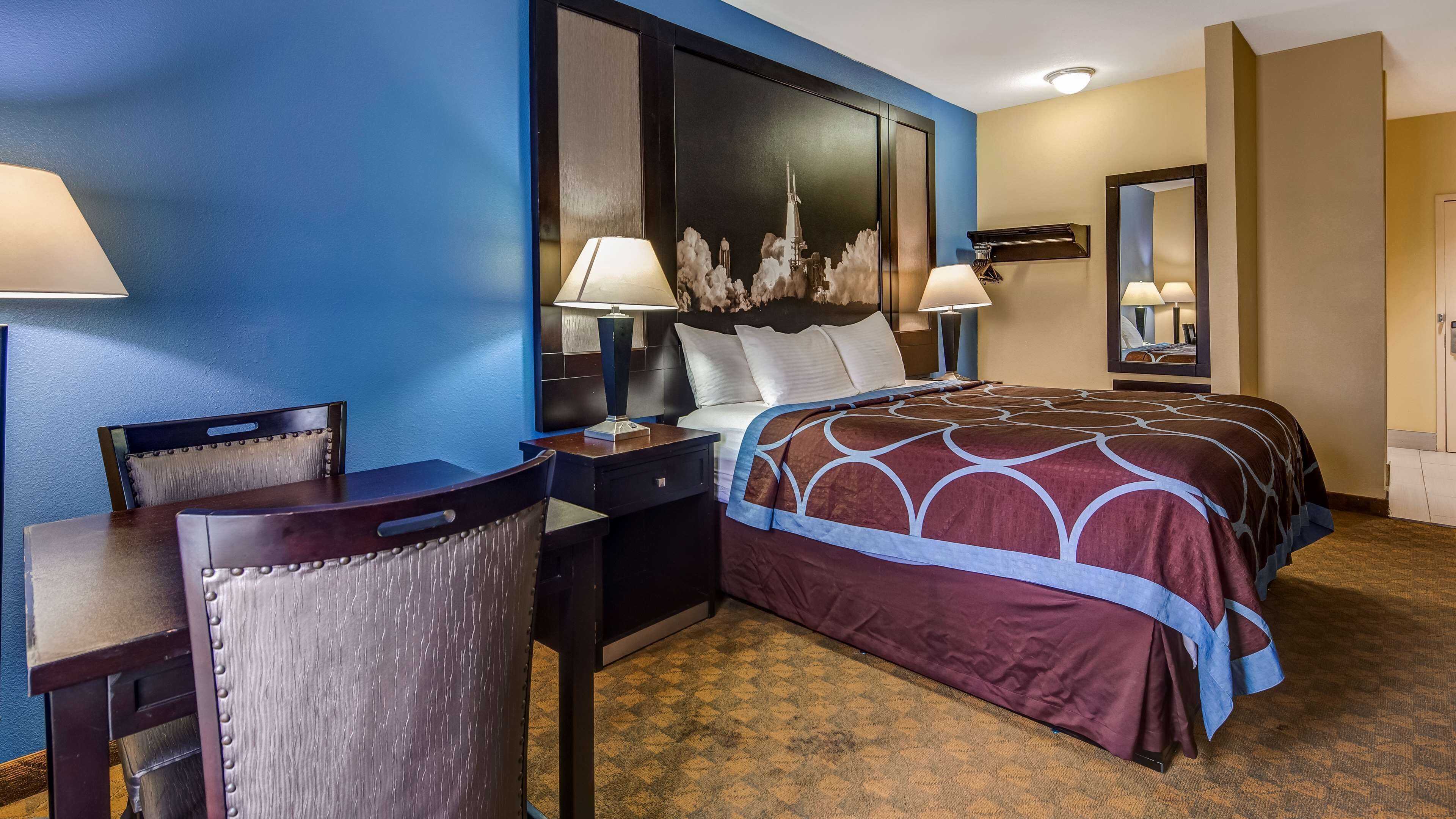 desk, iron/ironing board, wifi, bed sheets