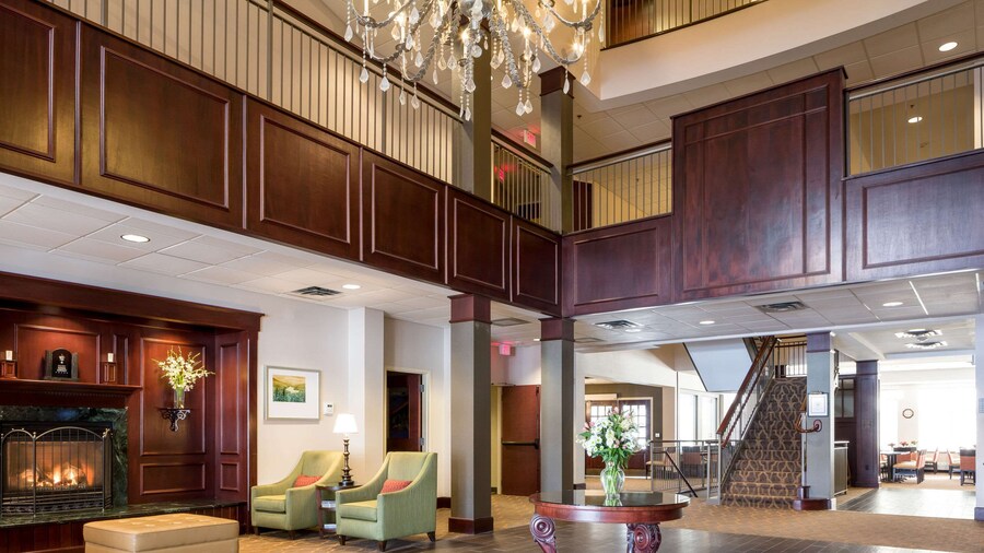 Comfort Inn & Suites Near Burke Mountain