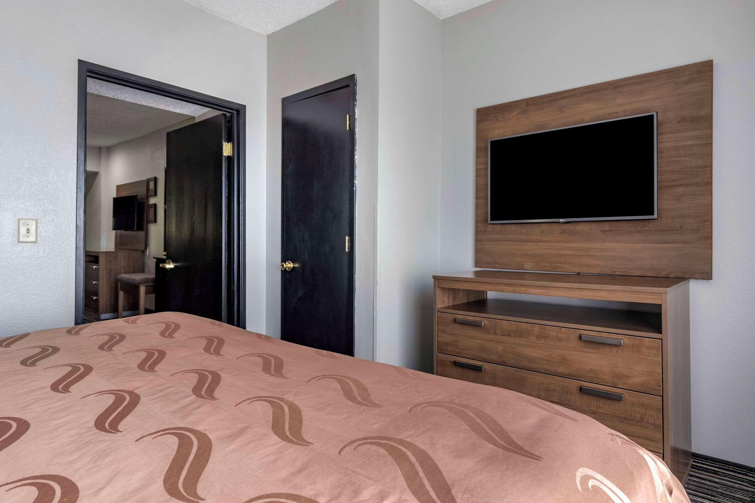 Foto - Quality Inn & Suites I-35 E / Walnut Hill