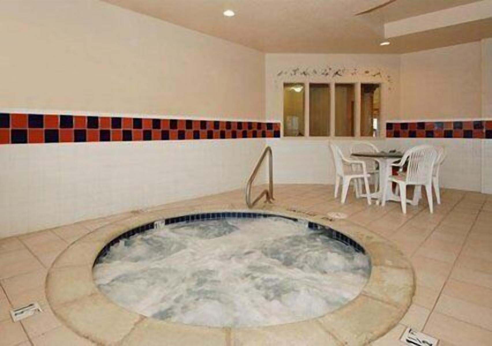 Foto - Quality Inn & Suites I-35 E / Walnut Hill