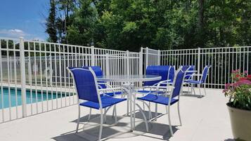 Outdoor pool, open 10:00 AM to 7:30 PM, sun loungers