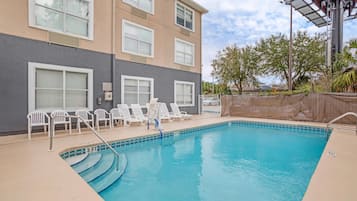 Outdoor pool, open 10:00 AM to 7:30 PM, sun loungers