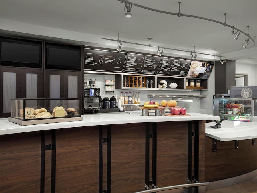 Se sirven desayunos y cenas