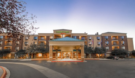 Exterior. Courtyard by Marriott Denver South/Park Meadows Mall