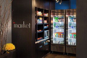 Snack bar - Courtyard by Marriott Providence Downtown (Providence)