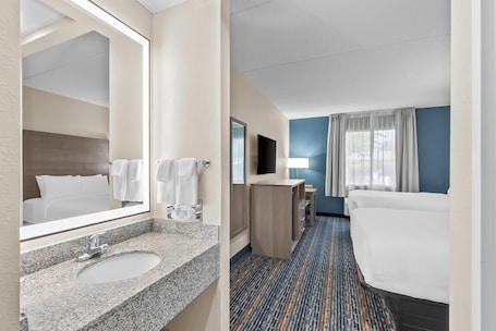 Tabla de planchar con plancha y cunas gratuitas