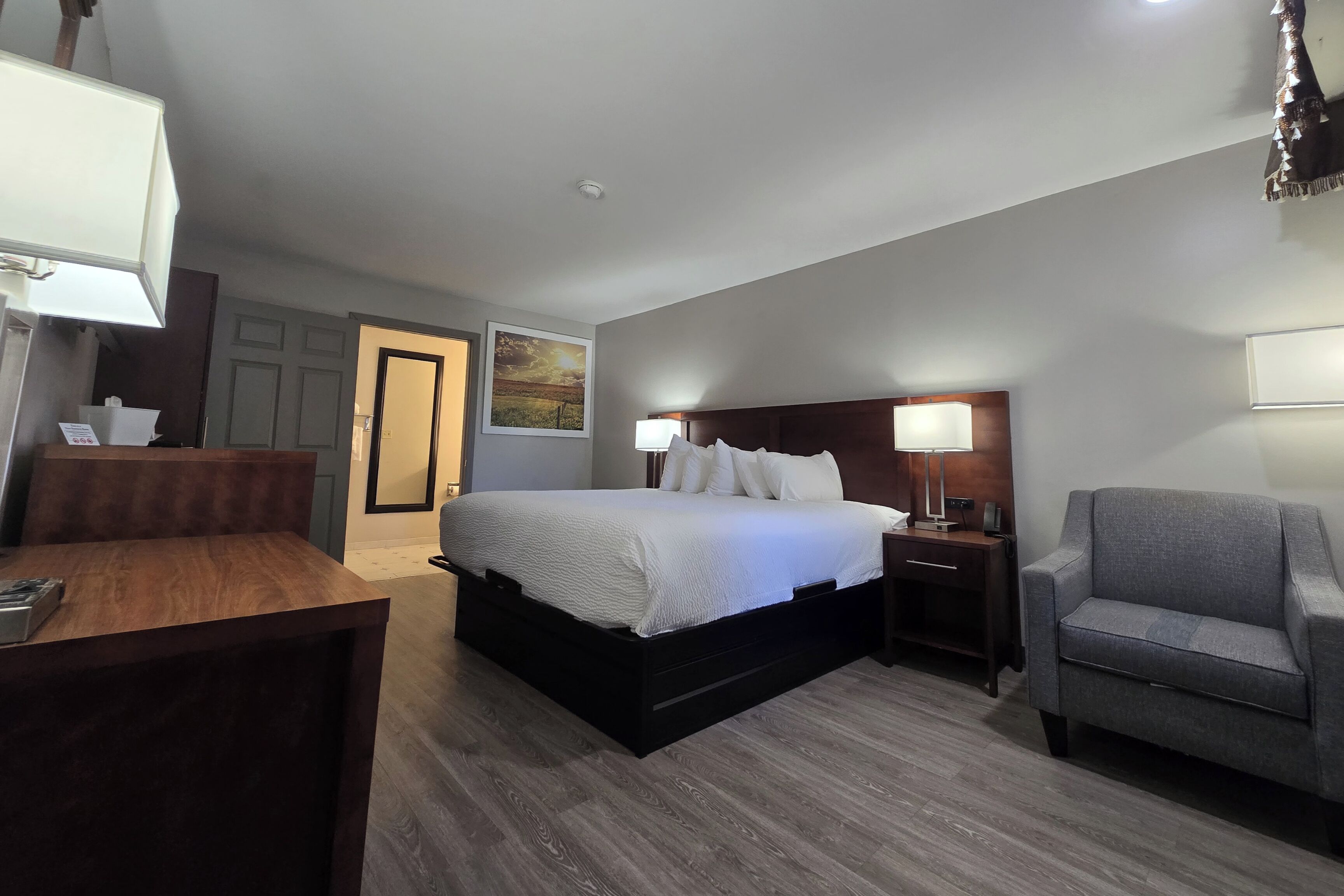 Desk, free WiFi, bed sheets, alarm clocks