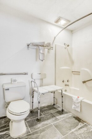 Free toiletries, towels