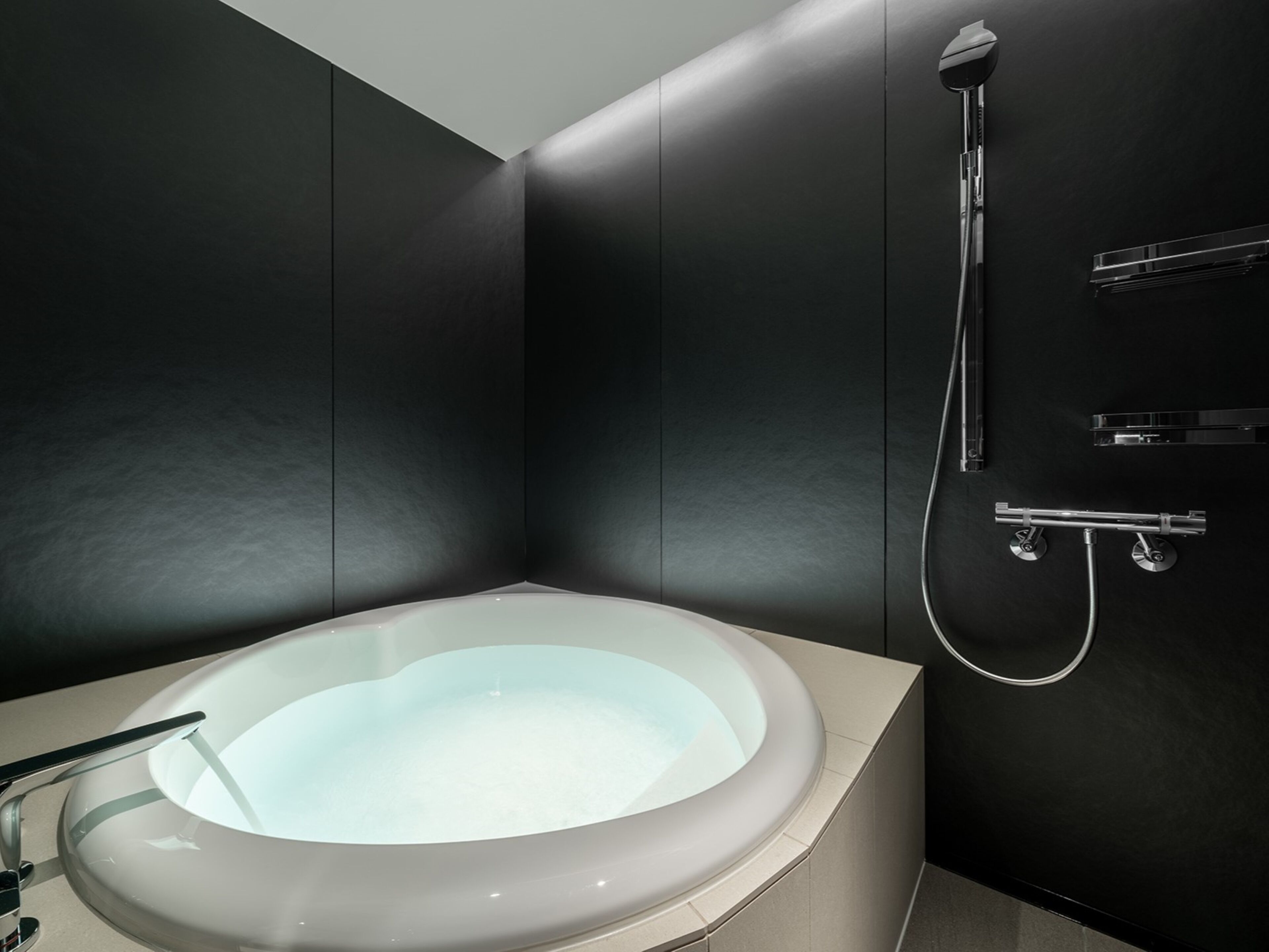 separate bathtub and shower, deep-soaking bathtub, free toiletries