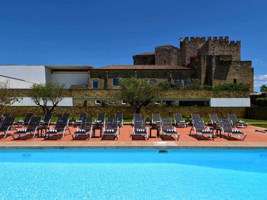 Piscina externa sazonal