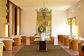 Lunch, dinner served; Regional cuisine, garden views 