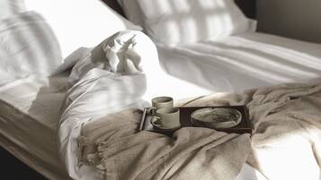 Junior Suite | Premium bedding, in-room safe, desk, iron/ironing board