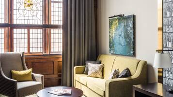 Enviable Double | Kylpyhuone | Suihkun ja ammeen yhdistelmä, designer-hygieniatuotteet, hiustenkuivaaja