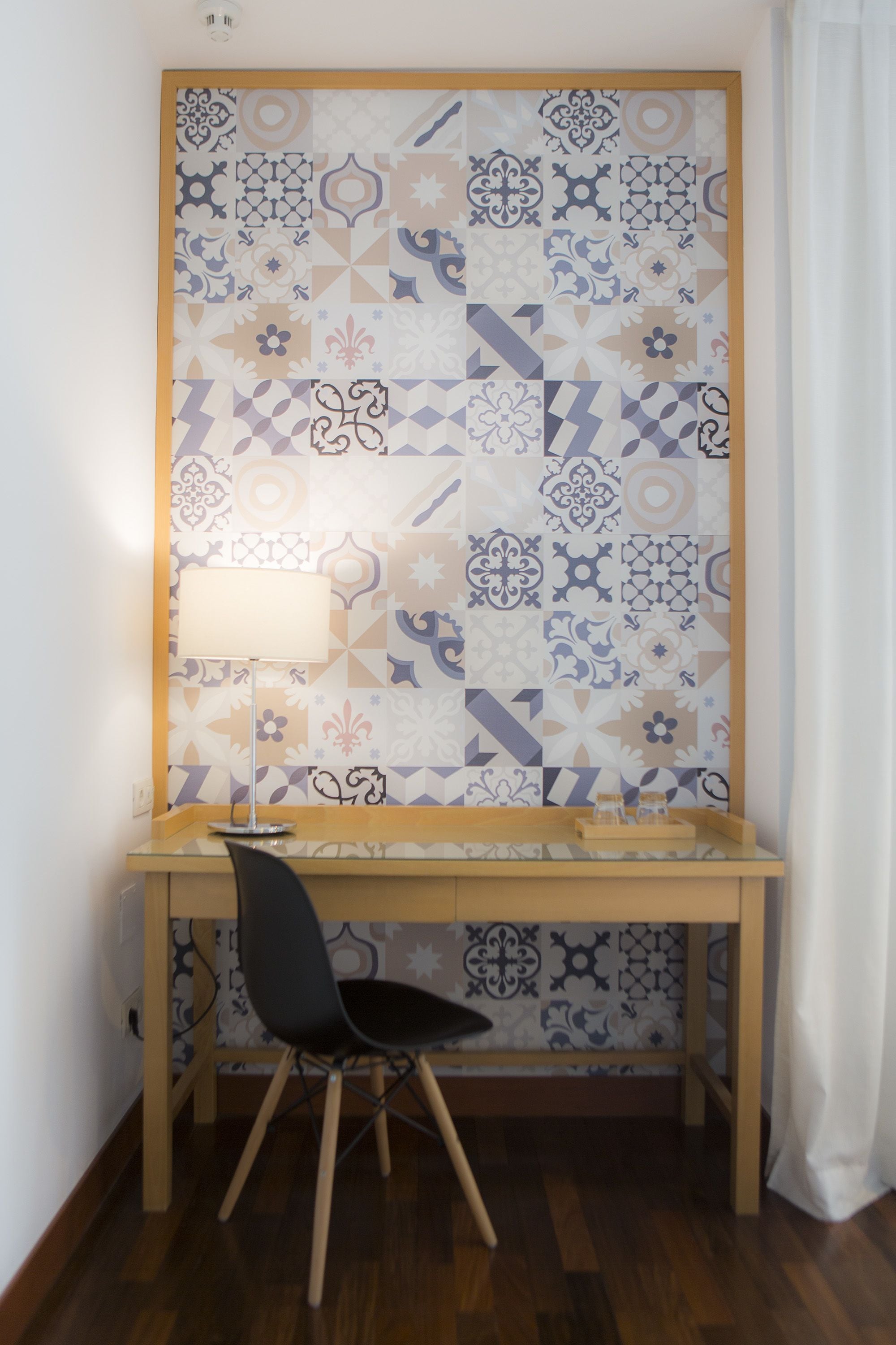 1 bedroom, premium bedding, down duvets, minibar