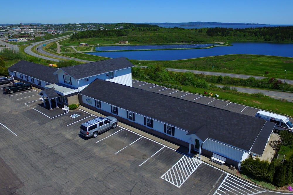Econo Lodge & Suites Saint John