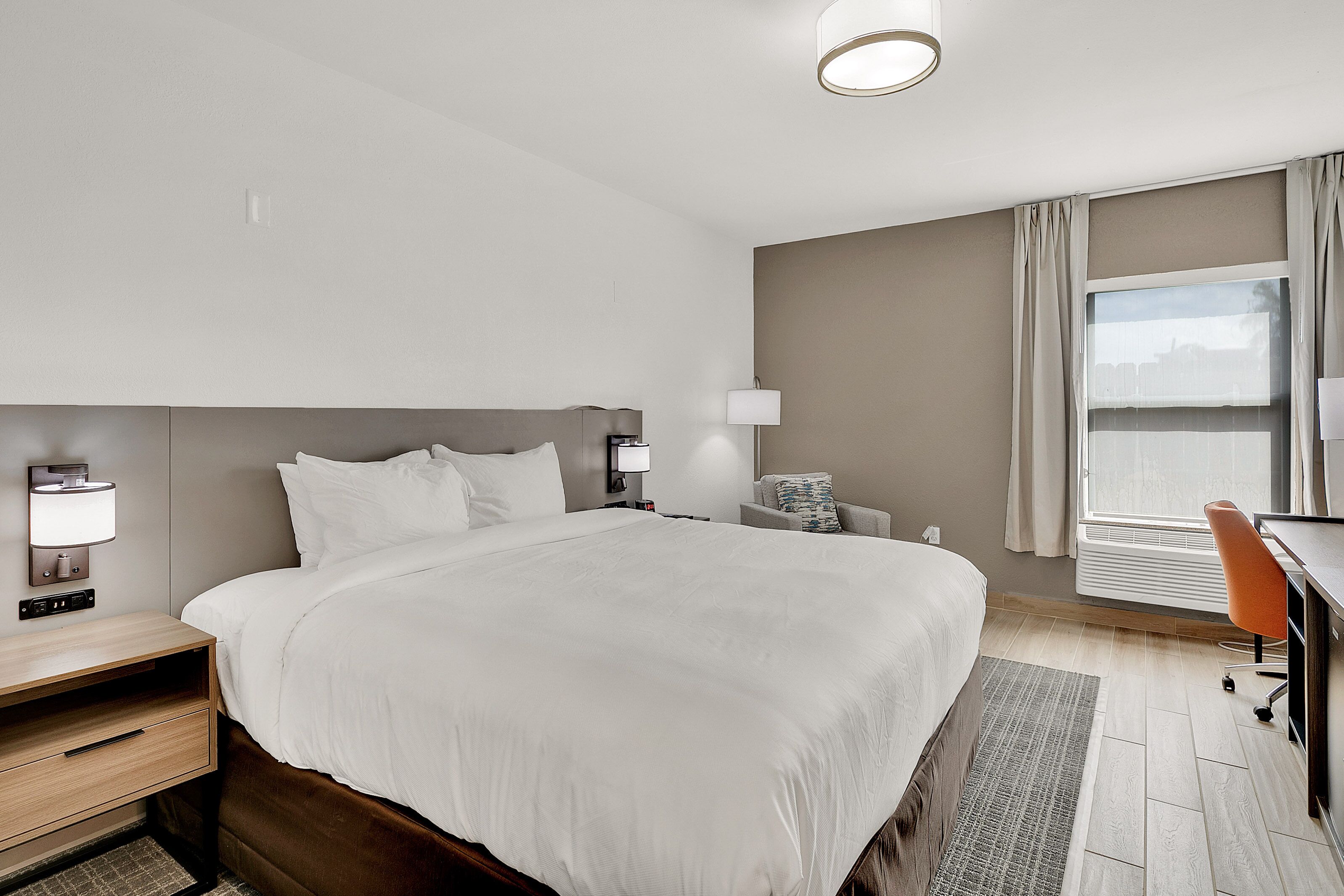 Chambre Standard, 1 très grand lit, non-fumeur