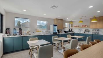 Desayuno continental incluido todos los días