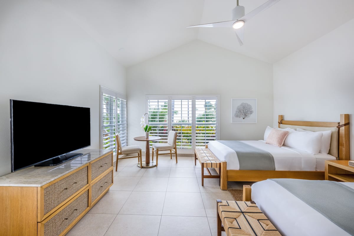 1 bedroom, premium bedding, in-room safe, desk