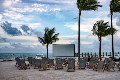 Islander Resort