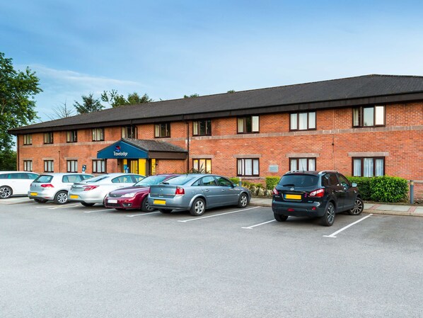 Exterior - Travelodge Dumfries (Dumfries)