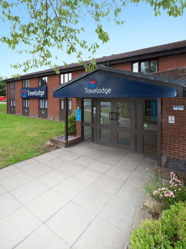 Exterior - Travelodge Retford Markham Moor (Retford)