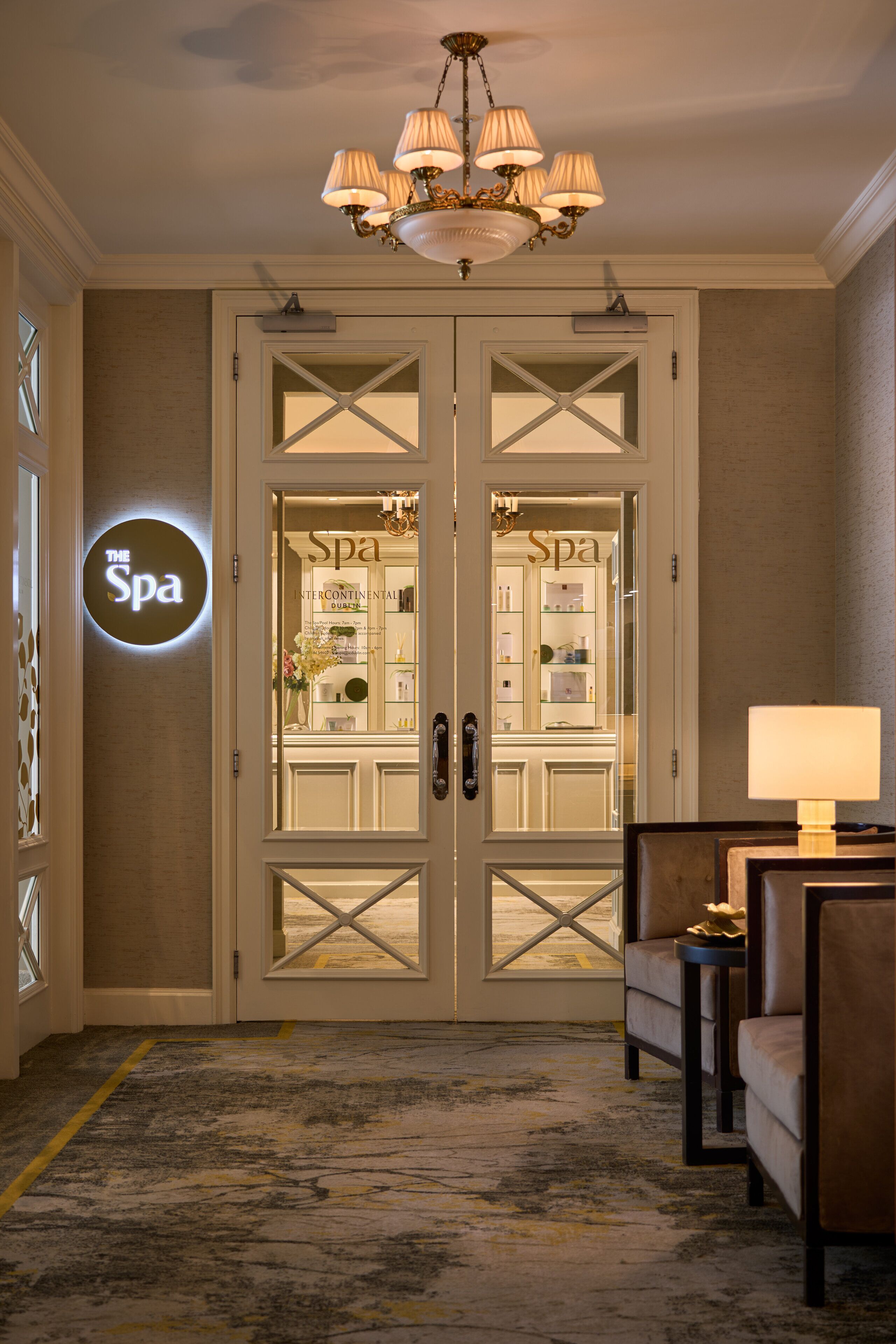 Soins corporels, enveloppements corporels, gommages corporels