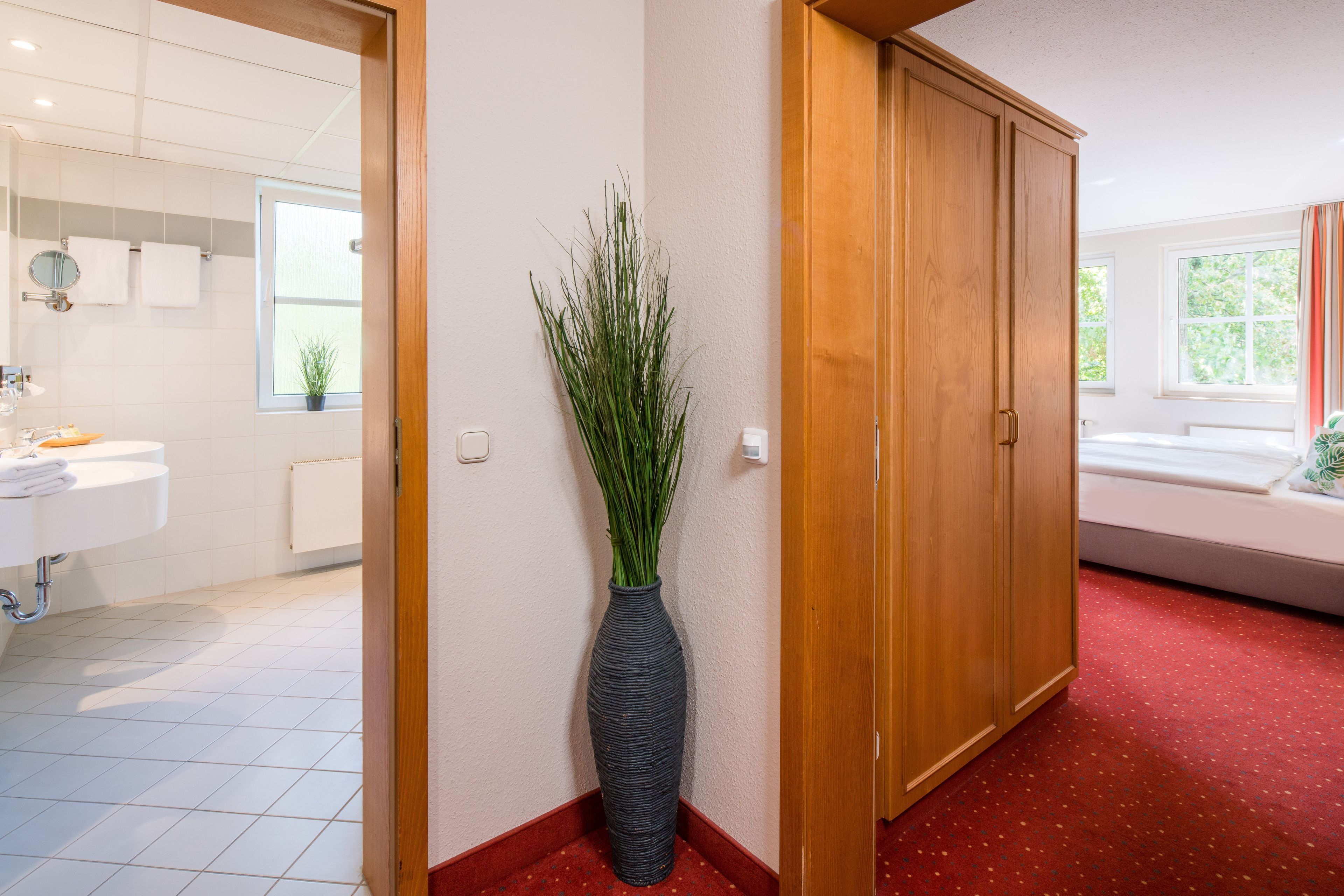 1 bedroom, in-room safe, individually furnished, desk