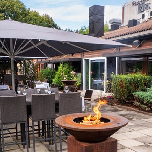 供應早餐、午餐和晚餐,當地料理,花園景觀