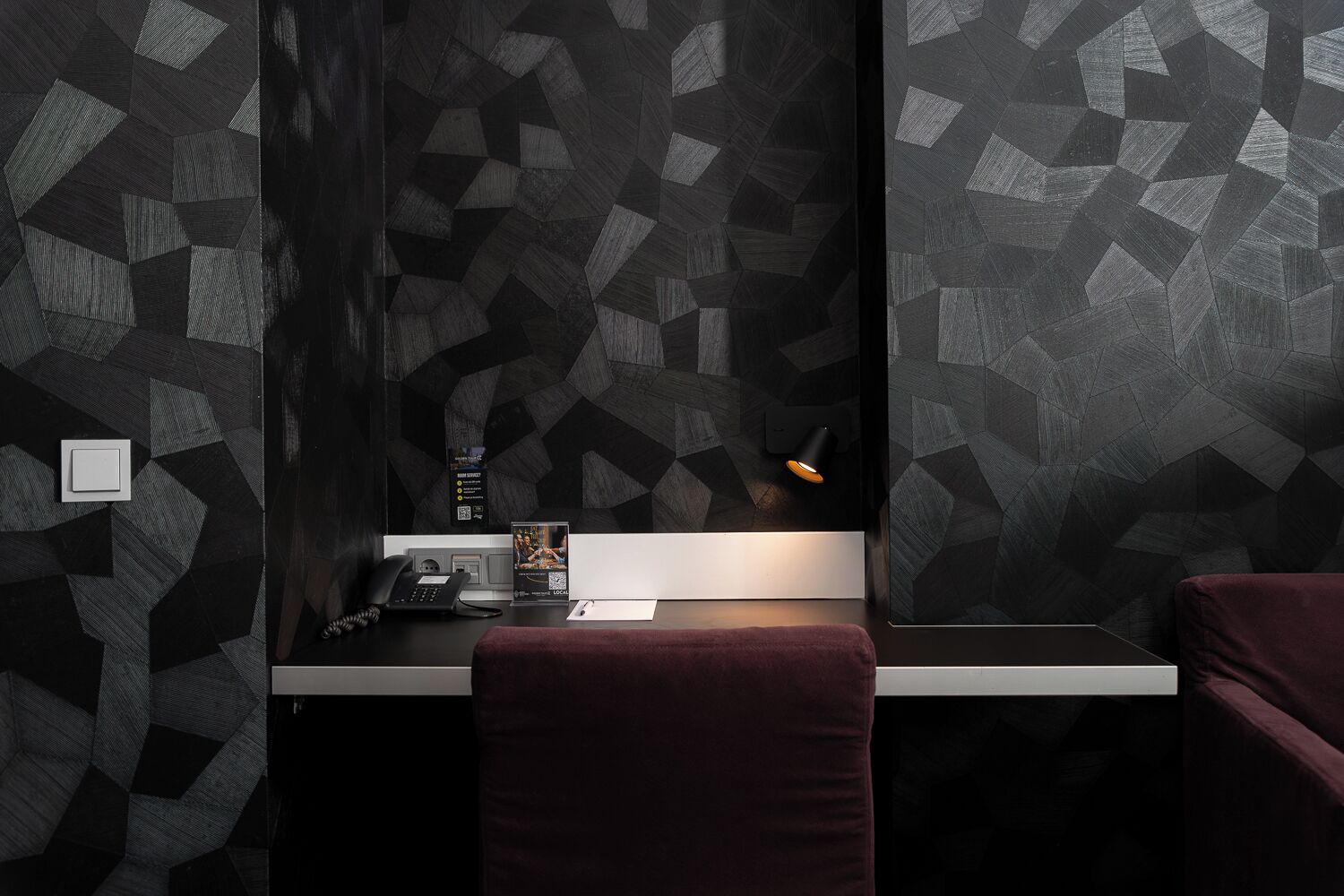 comfort double room, 1 king bed | 1 bedroom, memory-foam beds, in-room safe, desk