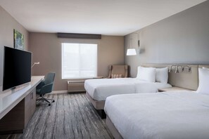 Two double beds | Premium bedding, in-room safe, iron/ironing board, free cots/infant beds