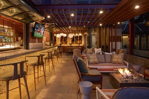Bar (on property) - Hilton San Diego Gaslamp Quarter (San Diego)