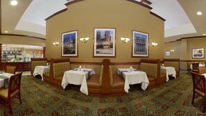 Kontinental frokost hver dag (mot et tillegg)