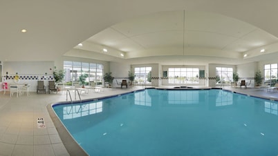 Hilton Garden Inn Milwaukee Northwest Conference Center