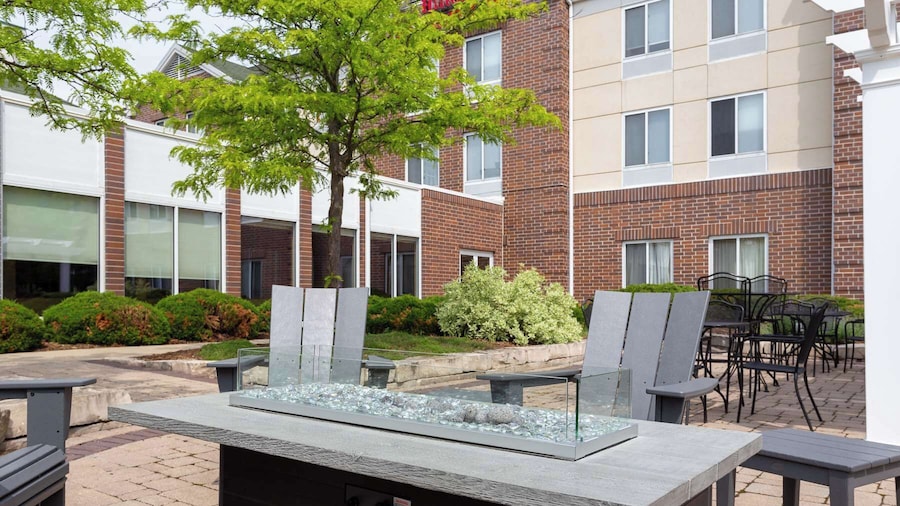 Hilton Garden Inn Milwaukee Northwest Conference Center