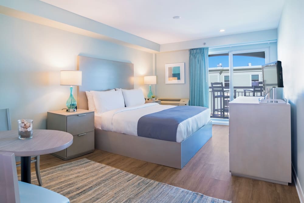 The Palms Oceanfront Hotel