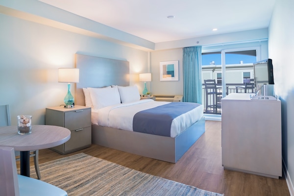 In-room safe, desk, laptop workspace, blackout curtains