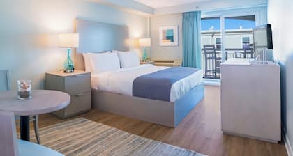 The Palms Oceanfront Hotel