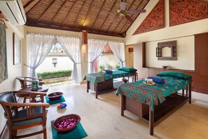 Couples treatment rooms, sauna, hot tub, steam room, body treatments