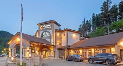 Comfort Inn & Suites Mt. Rushmore