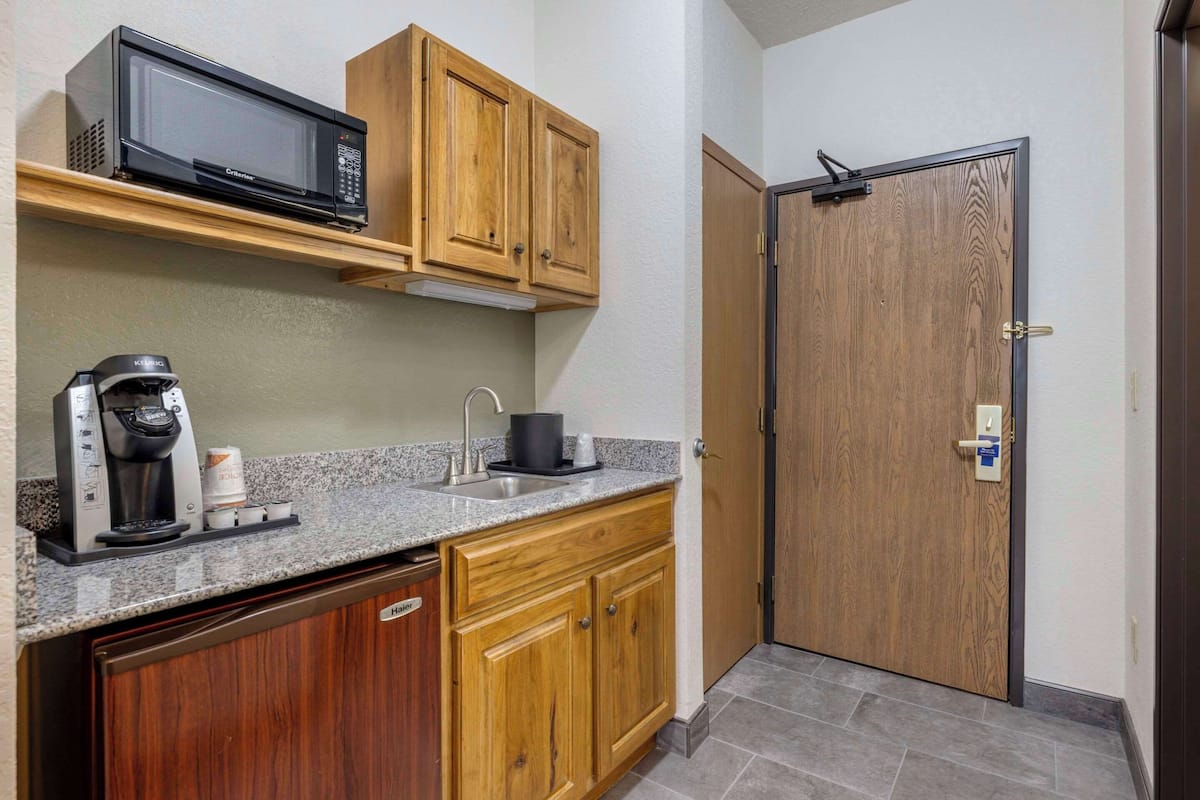 desk, soundproofing, iron/ironing board, free cots/infant beds