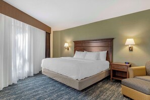 Desk, soundproofing, iron/ironing board, free cots/infant beds