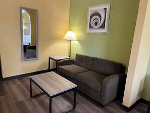 1 Schlafzimmer, Schreibtisch, laptopgeeigneter Arbeitsplatz